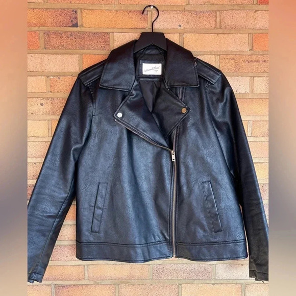 Universal Thread black faux leather zip front lined moto jacket coat large - Picture 1 of 10